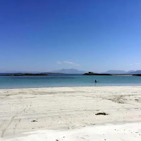 Wild Atlantic Holiday * Inishbofin
